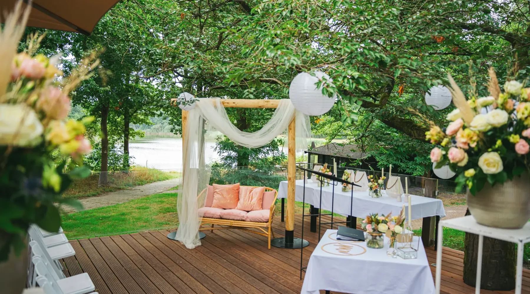 Cérémonie arrière terrasse