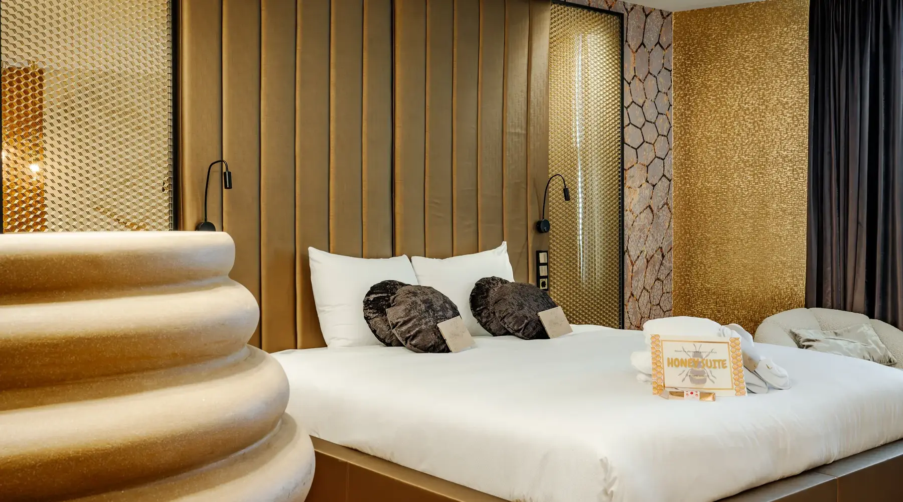 Honey Suite