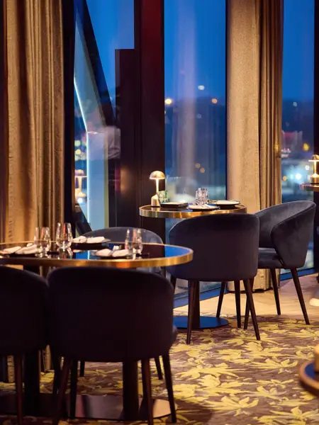 Skybar Mr. Sato in Hotel Gent