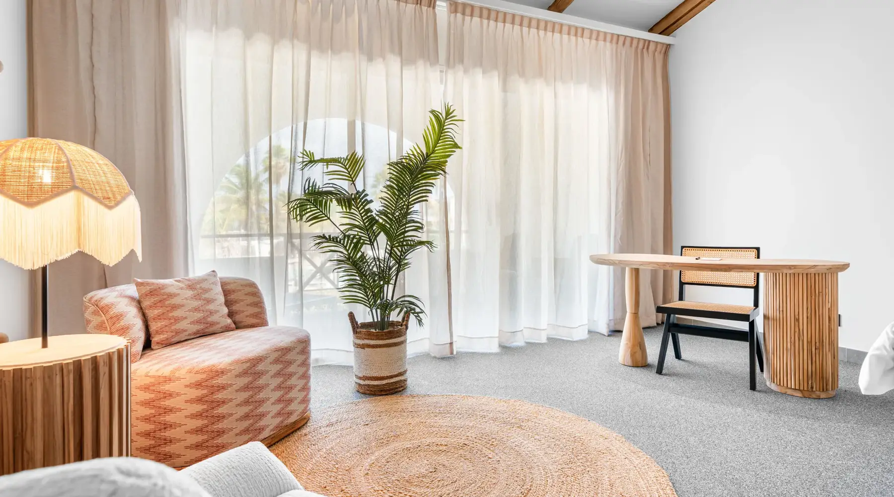 King Suite Pool