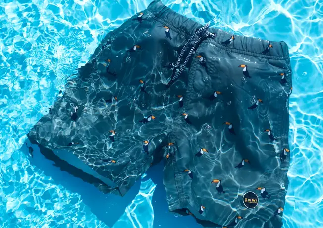 Badehose im Schwimmbad