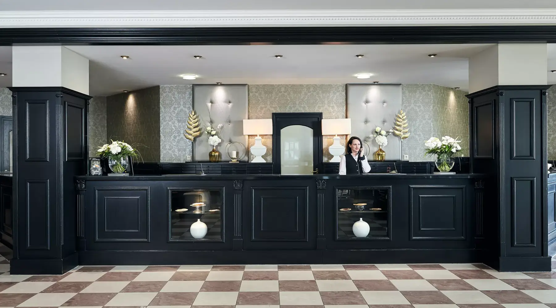Reservation information for the Linstow Resort