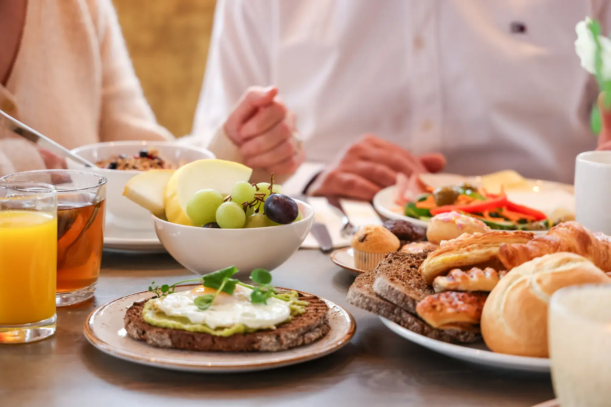 Frühstück im Restaurant Flood