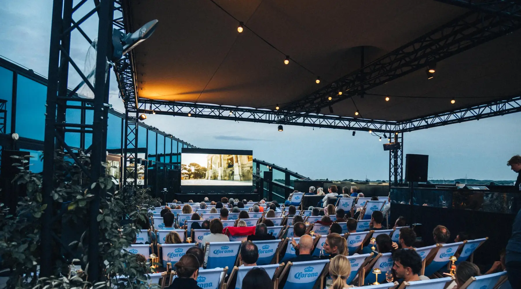 Open-air cinema on the rooftop terrace of Hotel Gent