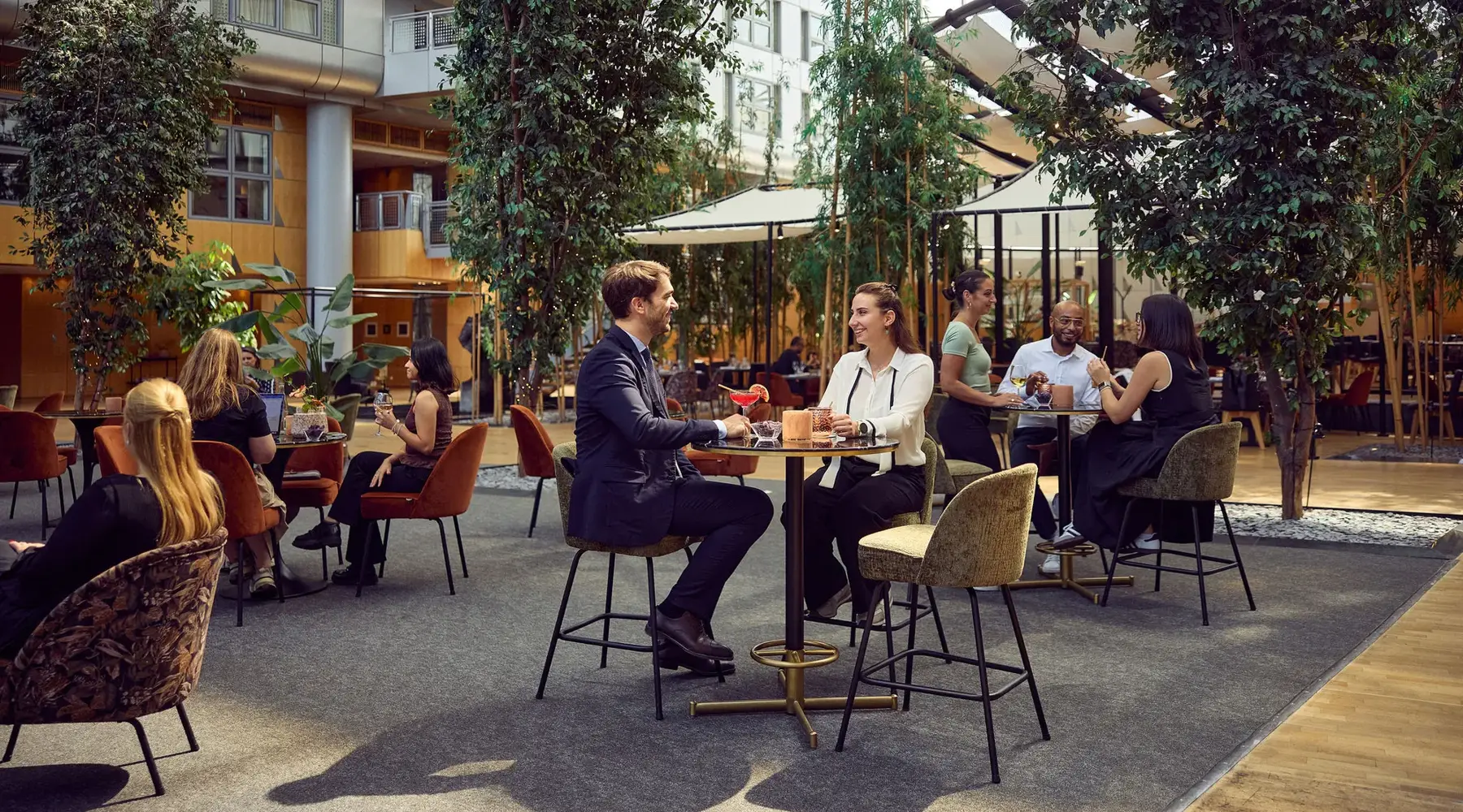 Bar Nest