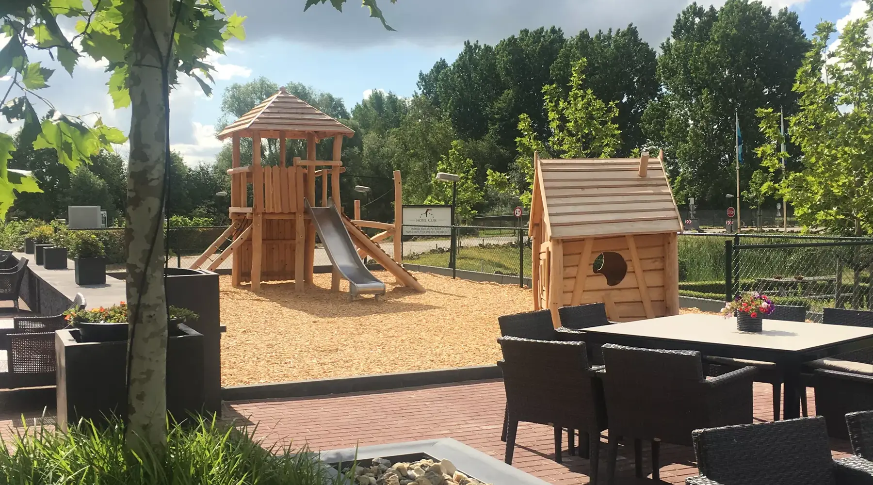 terras speeltoestel voor kids