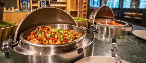 Lunch buffet (Mon-Sat)