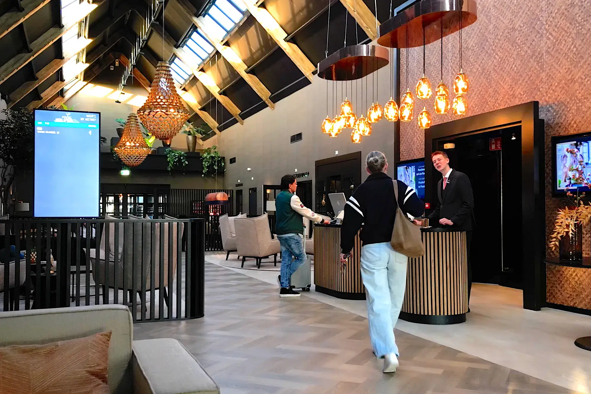 Lobby Van der Valk Zuidbroek