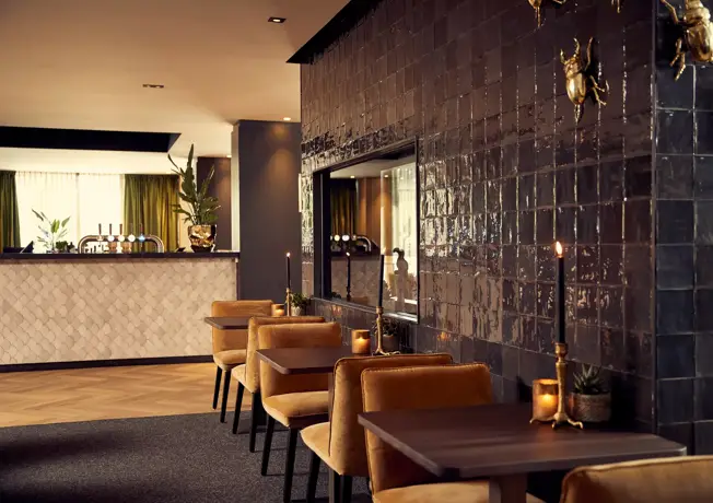 Girl pouring a drink