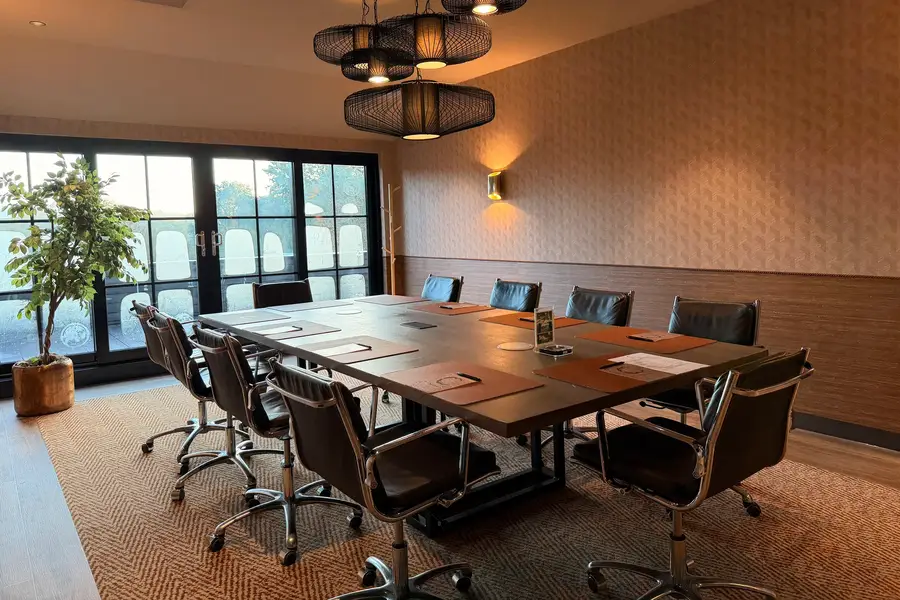 Boardroom 3