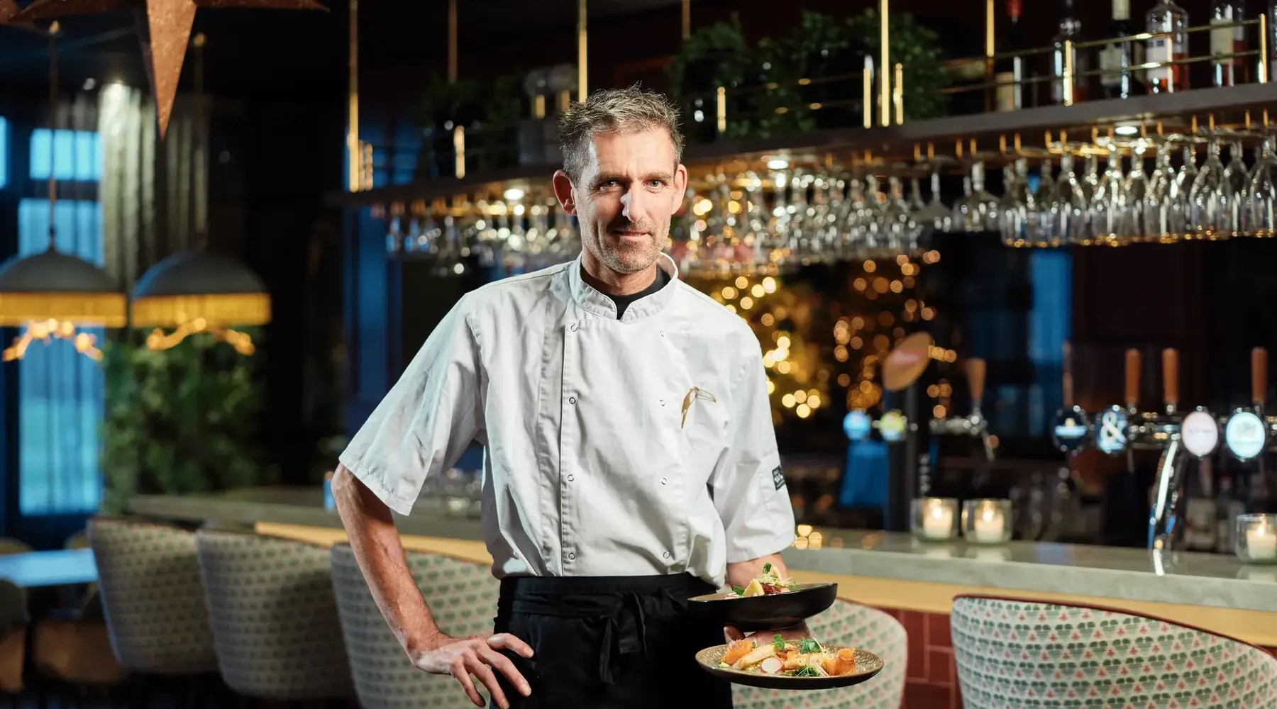 Koppel in hotelbar Hotel Texel