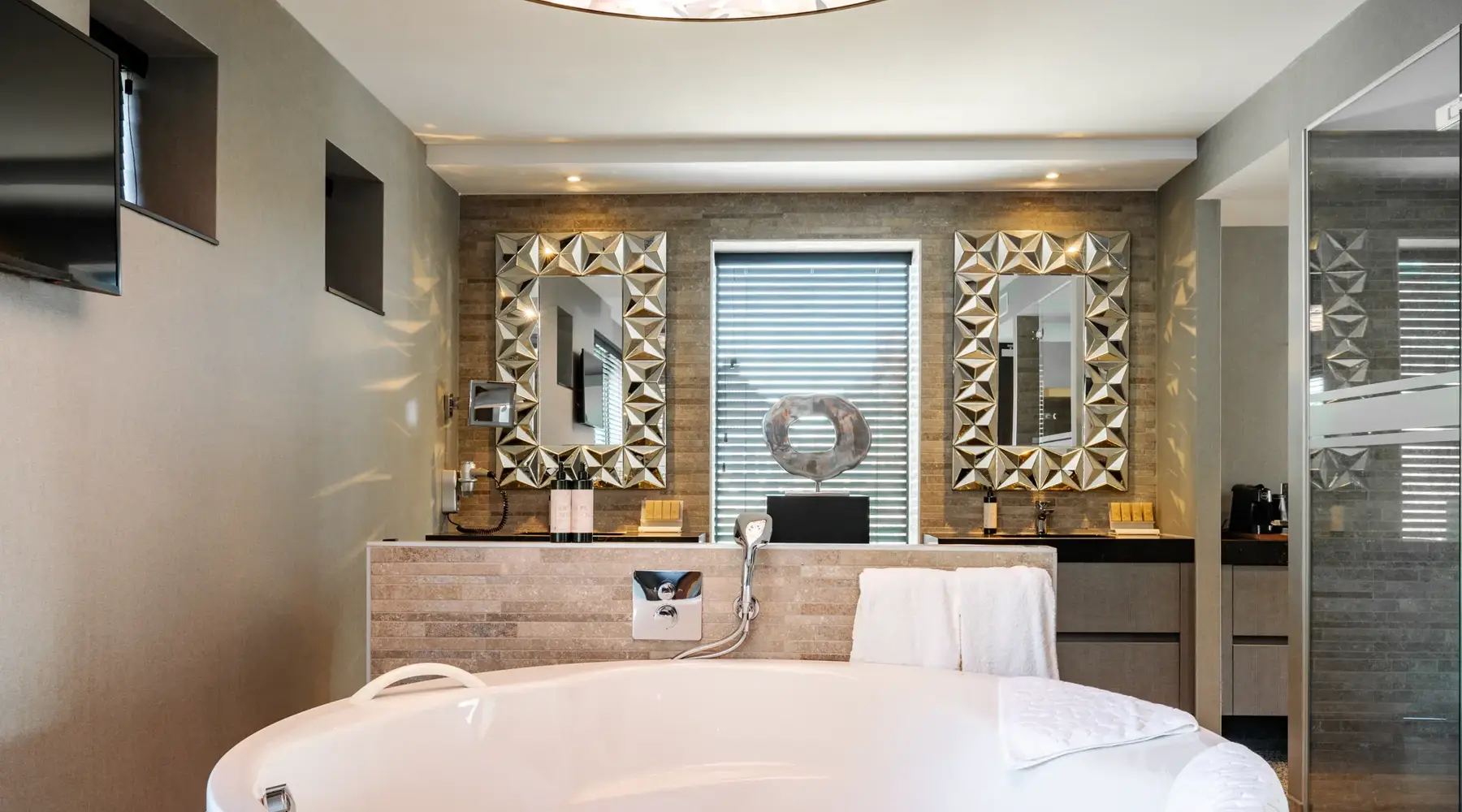 Champagne suite
