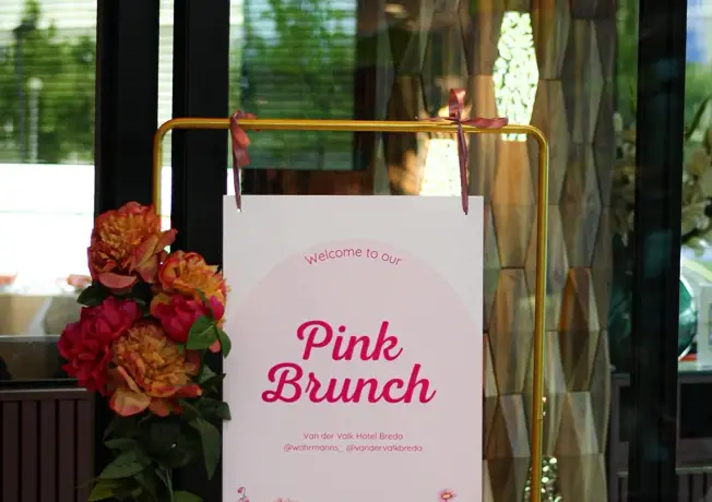 Pink brunch
