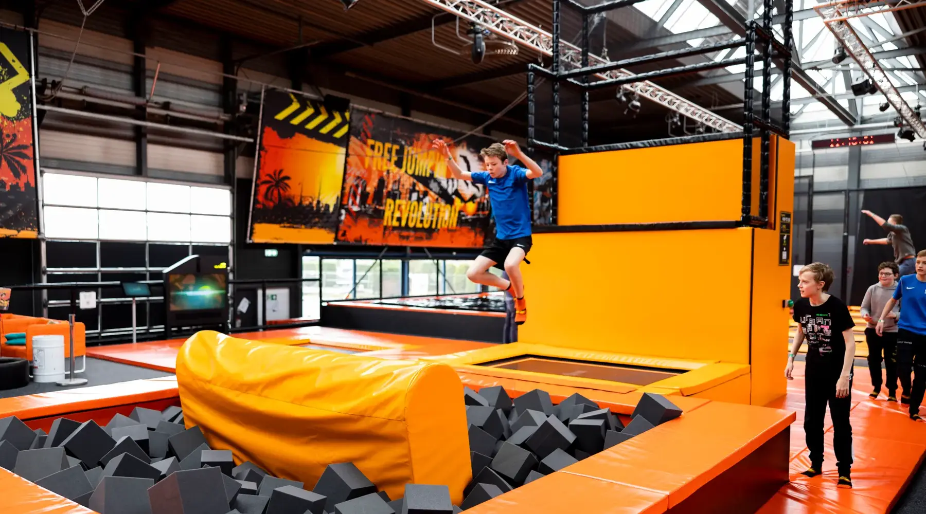 Foto van trampolines