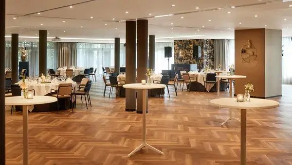 Meeting Room USA