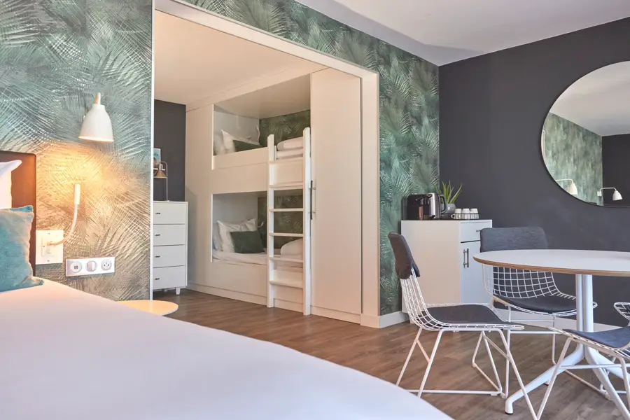 Family Suite with bunk bed