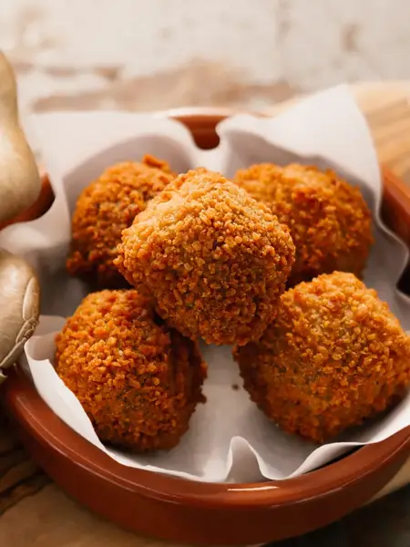 Mushroom bitterballen
