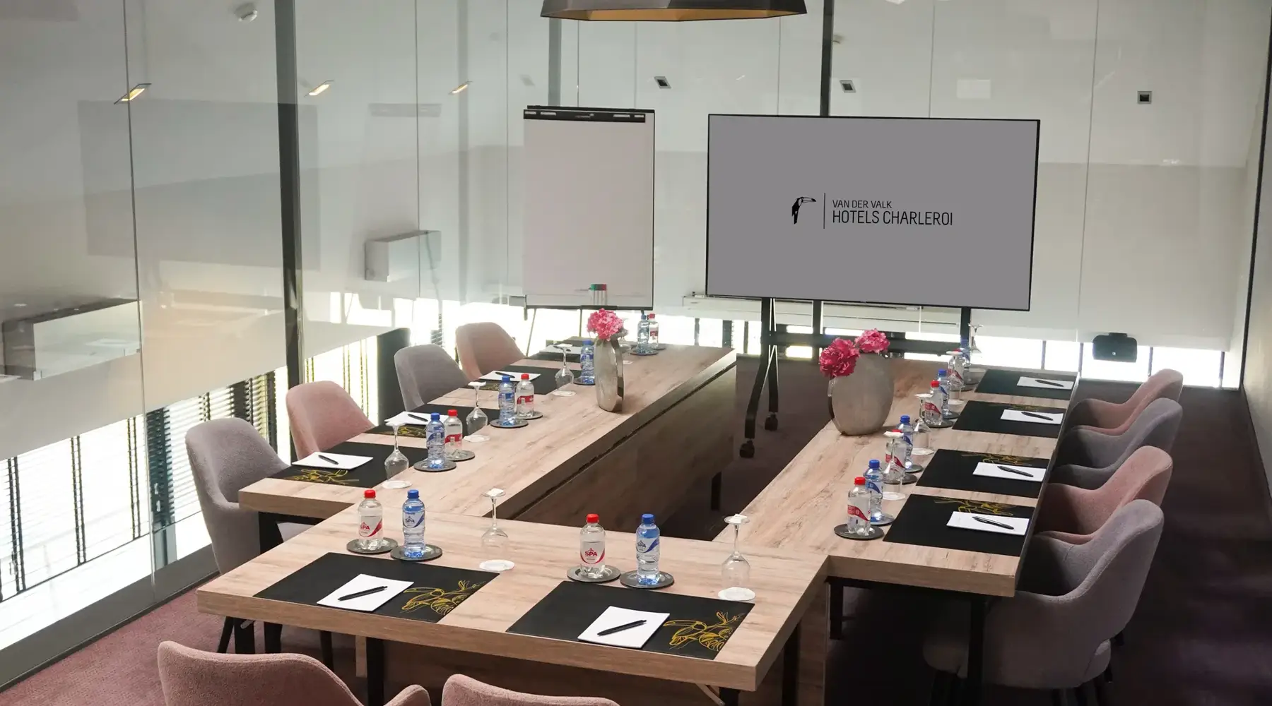 Zaal Meeting Van der Valk Charleroi