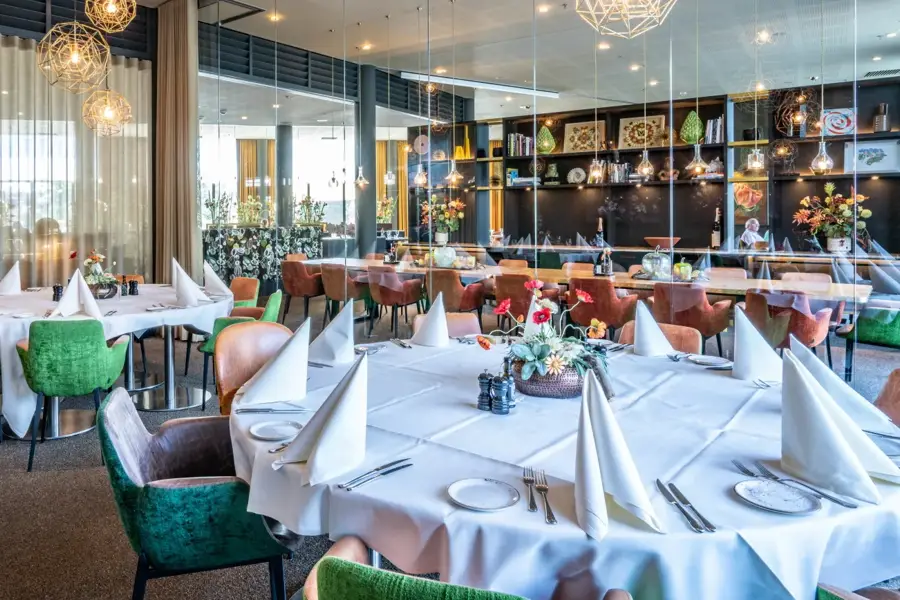 Maas | Van der Valk Hotel Ridderkerk