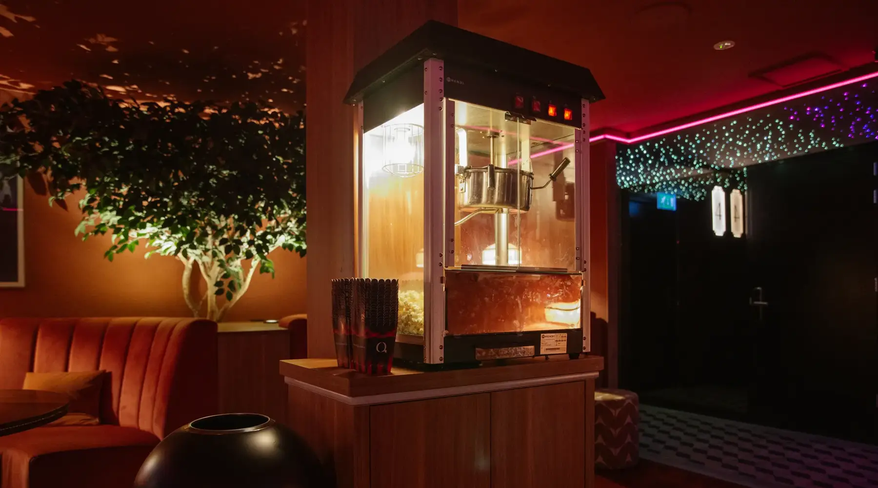 The Q Lounge