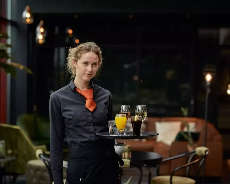 Waitress