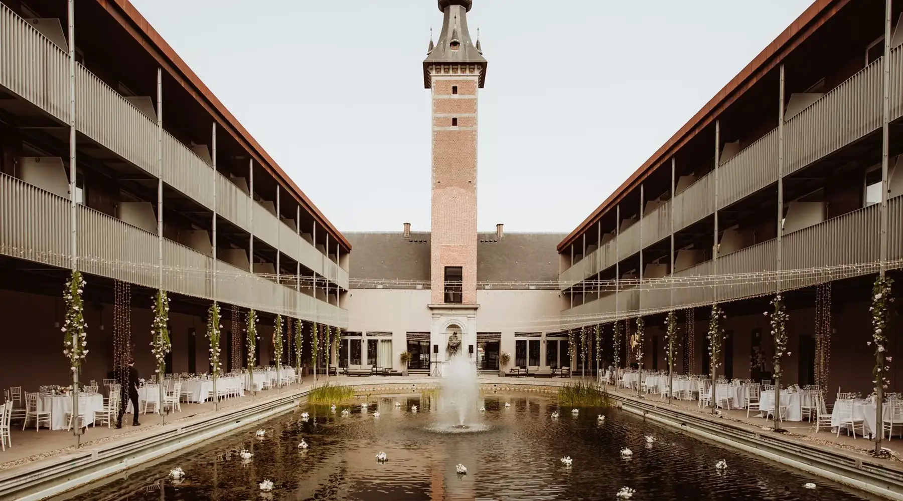 Patio hotel Mechelen