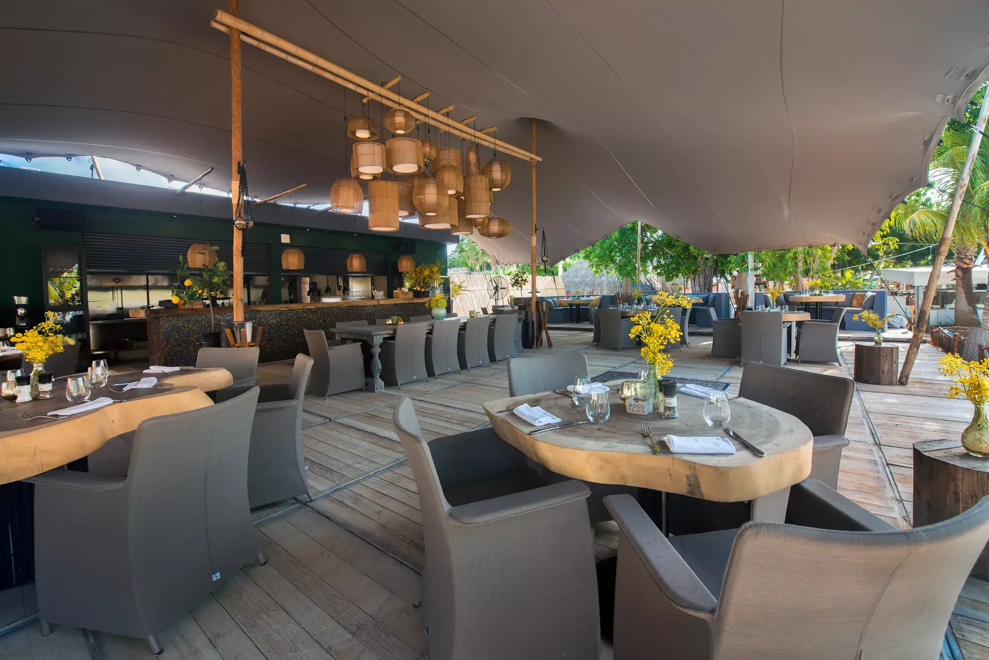 Restaurant, Kontiki Beach Resort