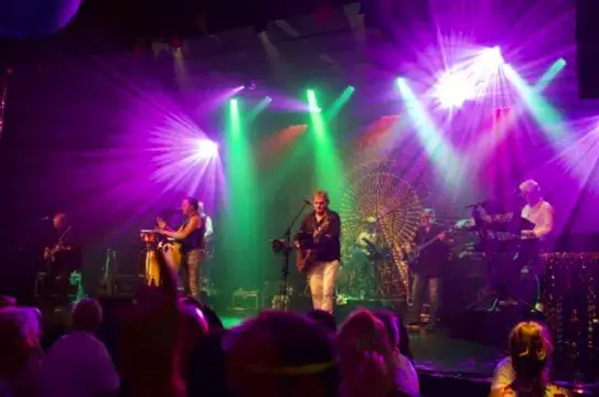 The Cats Aglow Tribute!