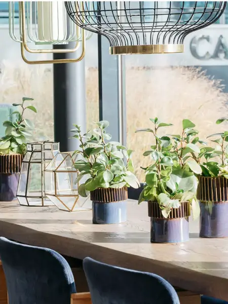 Meeting room at 040 Seats & Offices