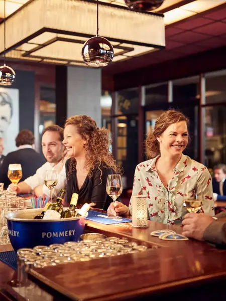 Johnny's Bar & Hodini's Cocktails