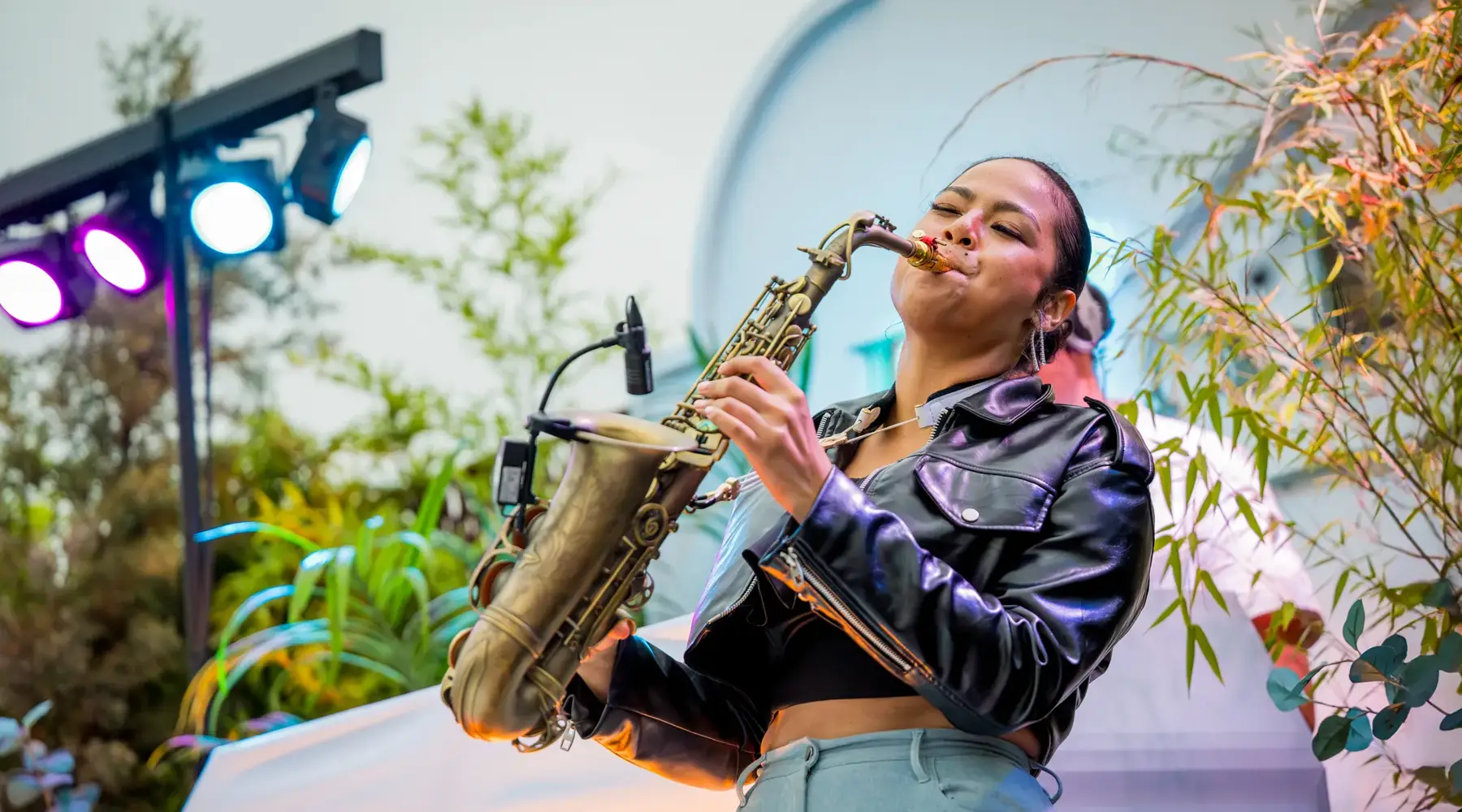 Evenementenlocatie PAARL | Van der Valk Sassenheim | Saxofonist