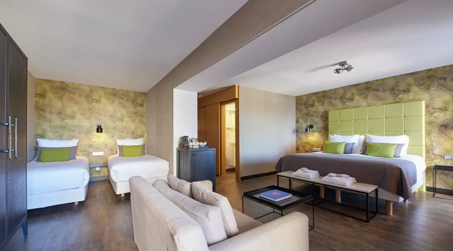 Family Suite with balcony