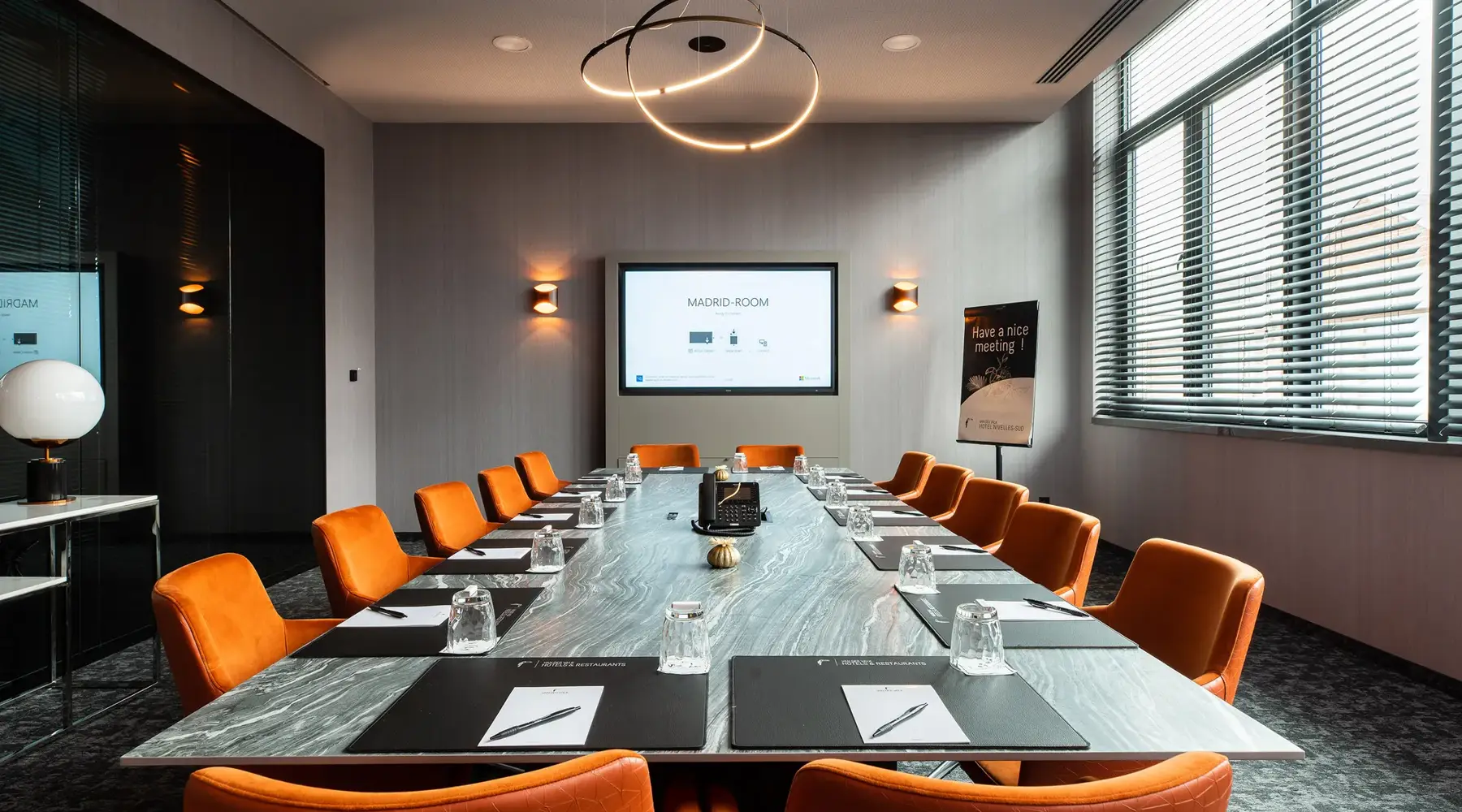 Madrid Room Nivelles - South