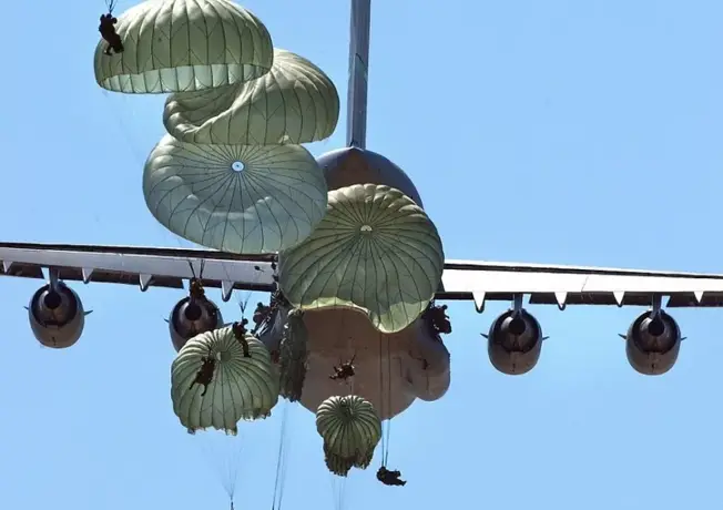 Airborne Luchtlandingen en Herdenking