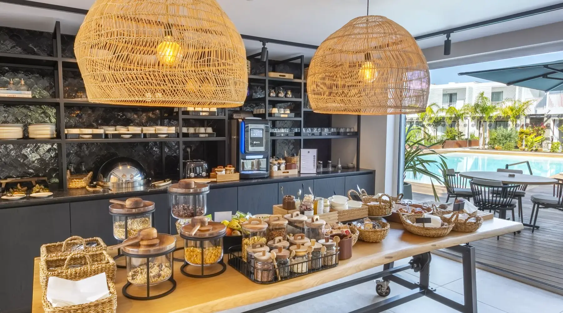 Ontbijtbuffet van Van der Valk Hotel Bloom