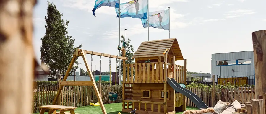 Aire de jeux extérieure à l’hôtel Van der Valk à Gand