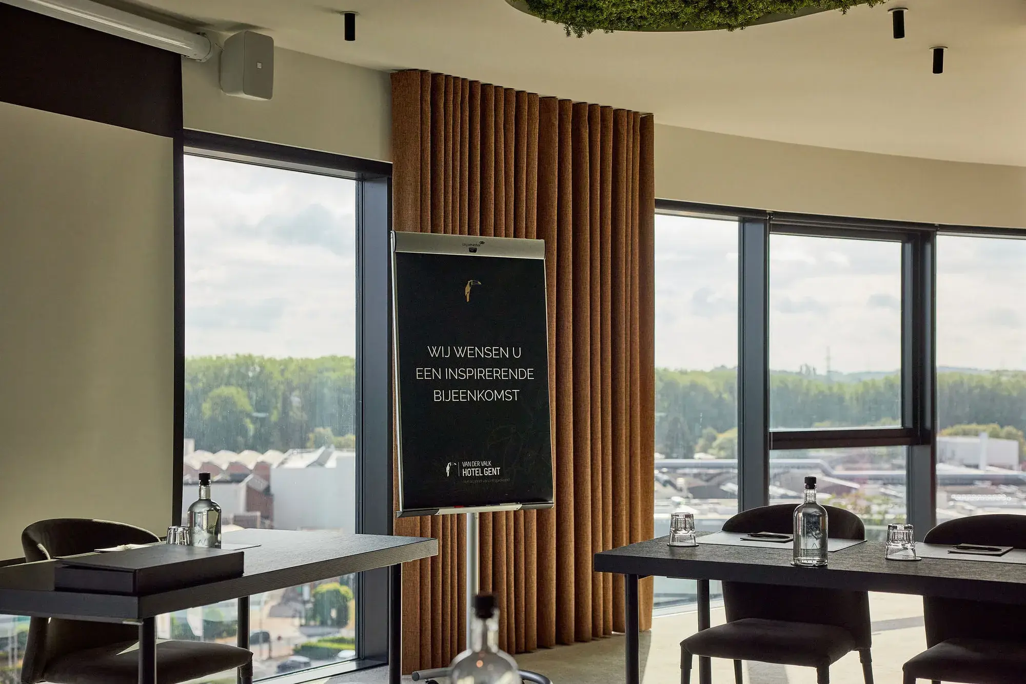 Réunion avec vue panoramique sur Gand dans la salle New York