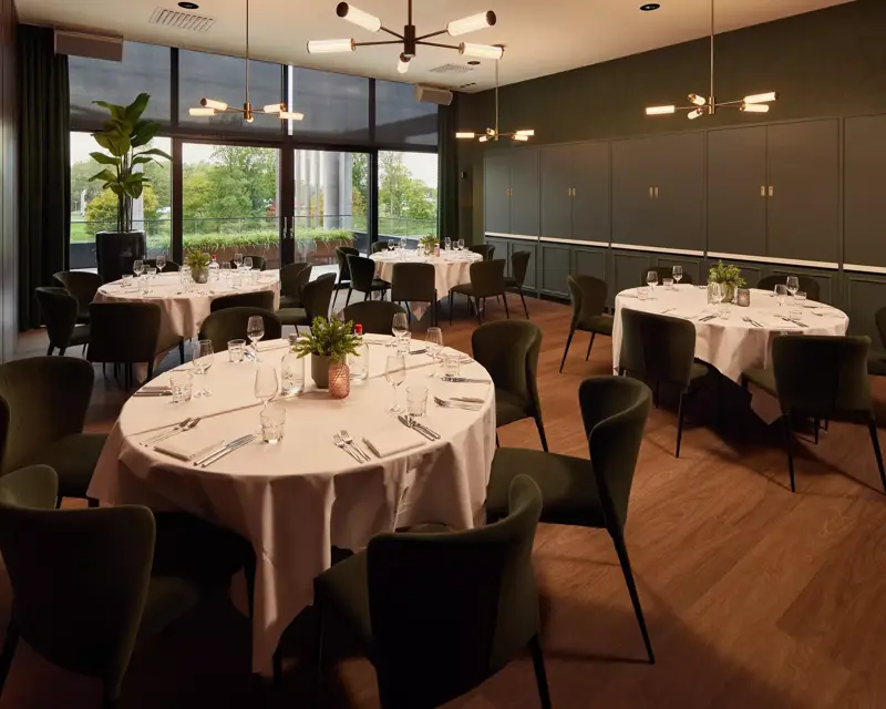 Batavia Zaal Van der Valk Hotel Lelystad Gala diner opstelling