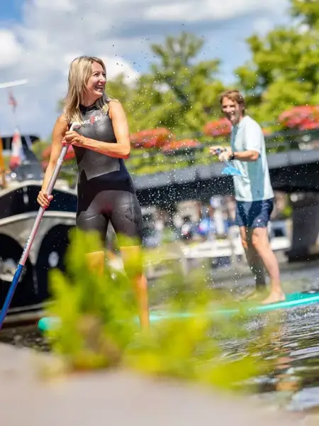 Supping on the water