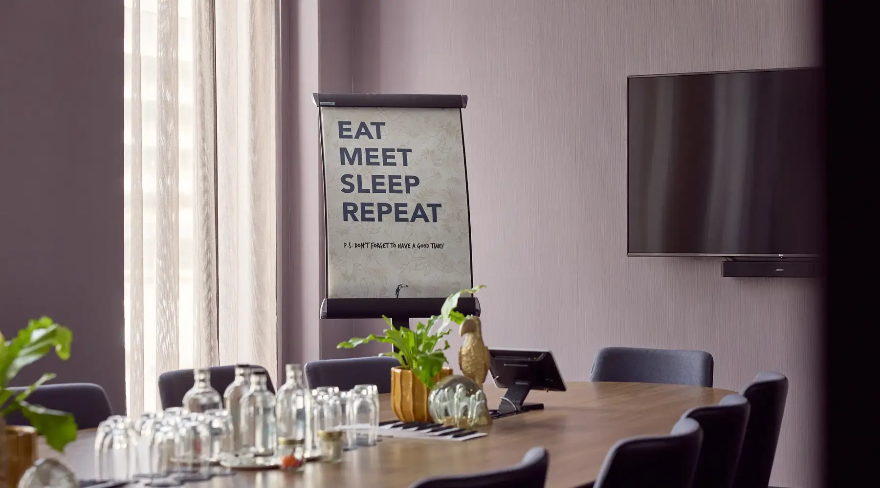 Een vergaderzaal in Hotel Amsterdam Amstel