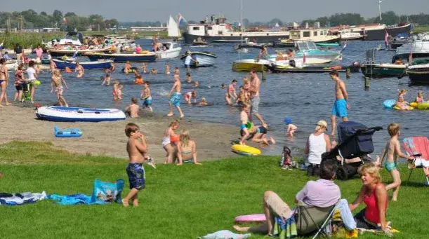 Eiland Koudenhoorn | Recreatieplas | Zomer | Strandje