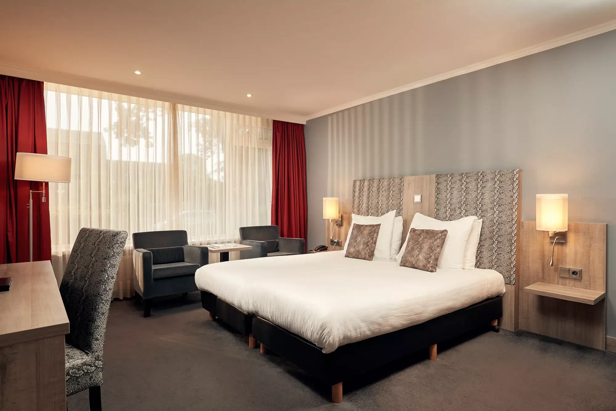 Van-der-Valk-Hotel-Hardegarijp-Leeuwarden