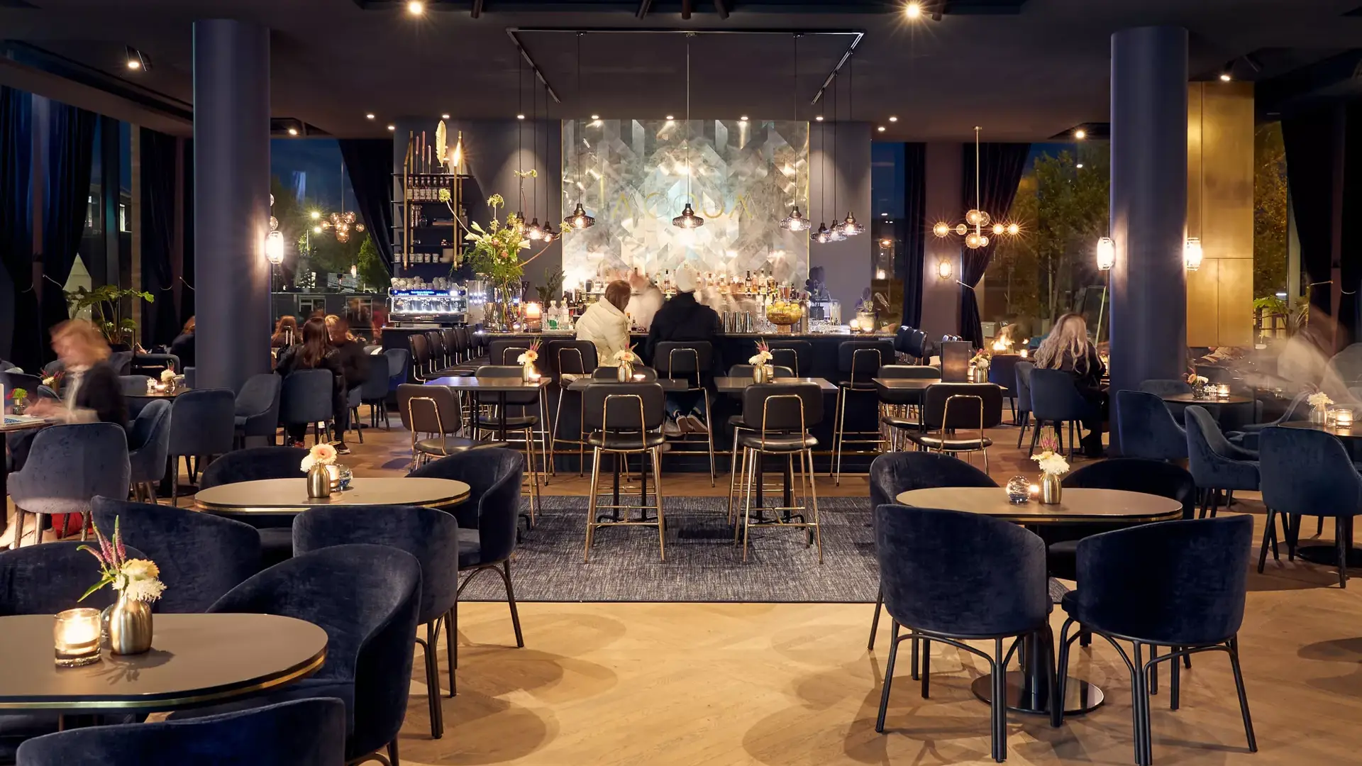 Bar-salon Moqum Amsterdam