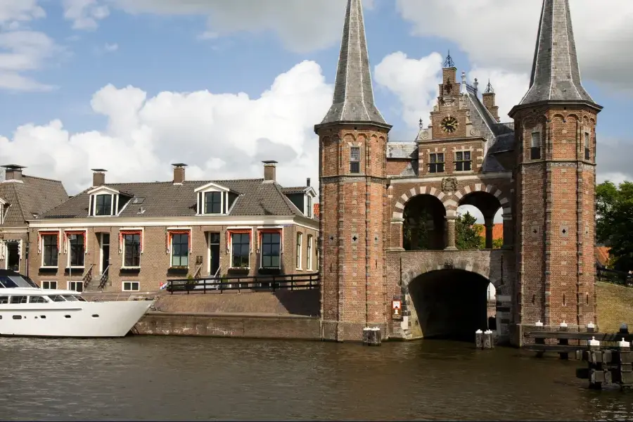 Sneek