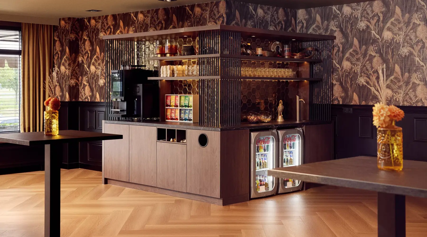 Kleine torenvalk koffiehoek