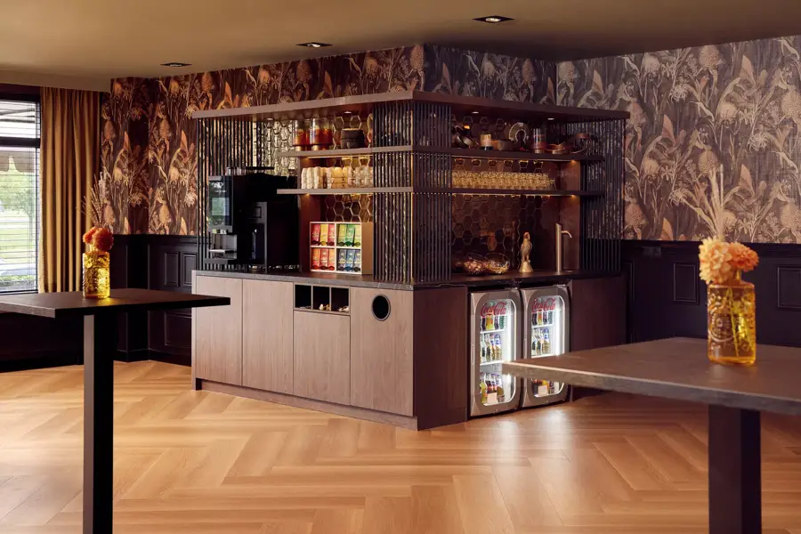 Kleine torenvalk Kaffeebereich