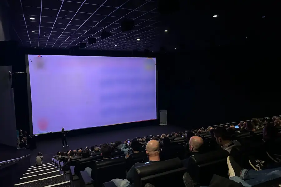 Bioscoopzaal in de Vue van Van der Valk Hotel Gorinchem-A15
