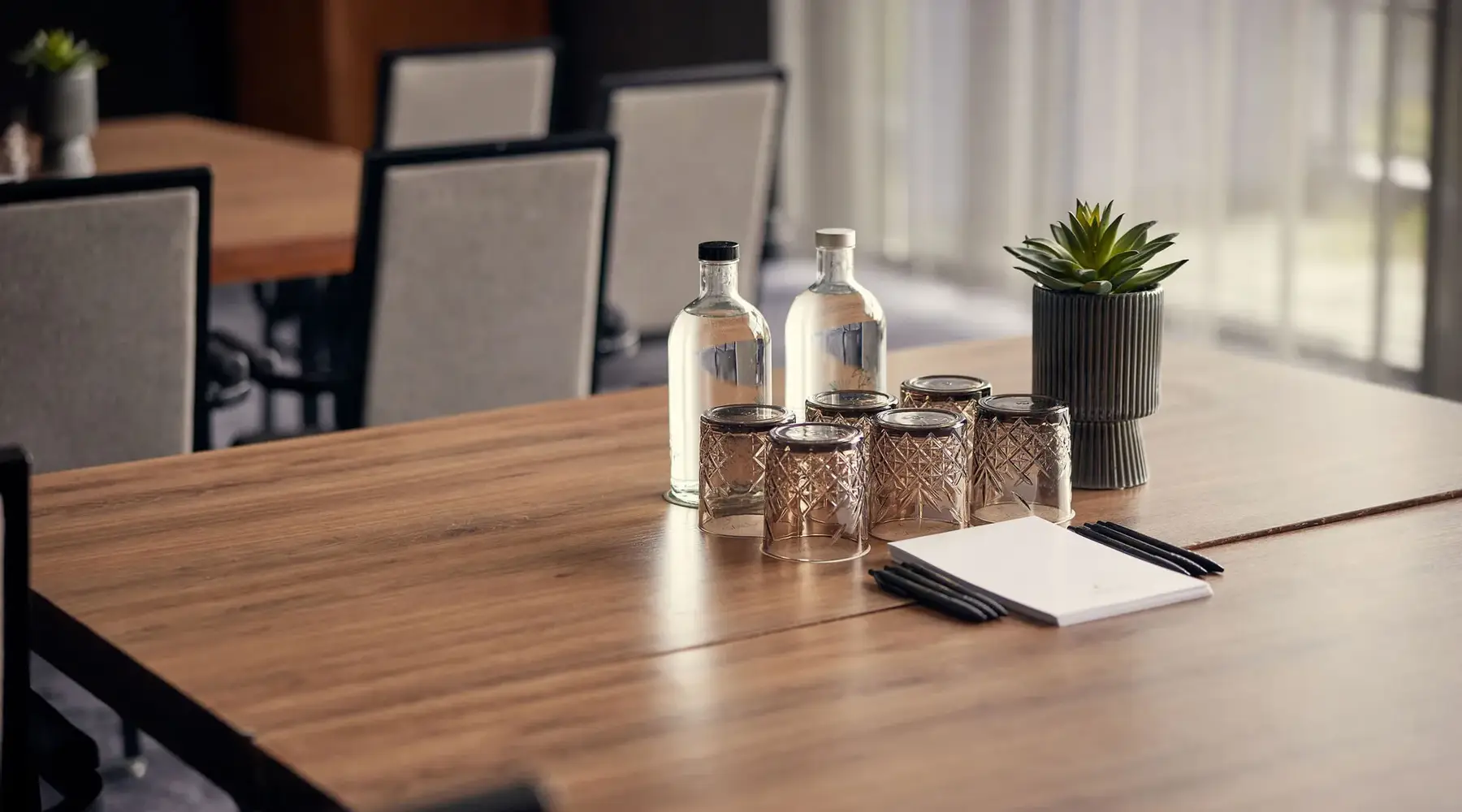 Boardroom 1-8
