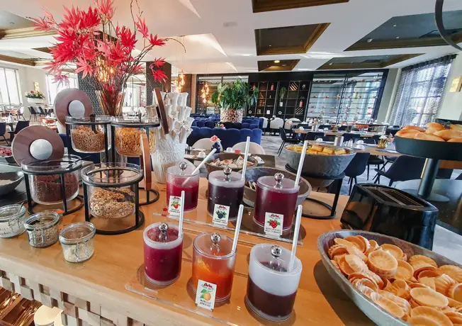 Zondagsbrunch in het Van der Valk Resort Linstow