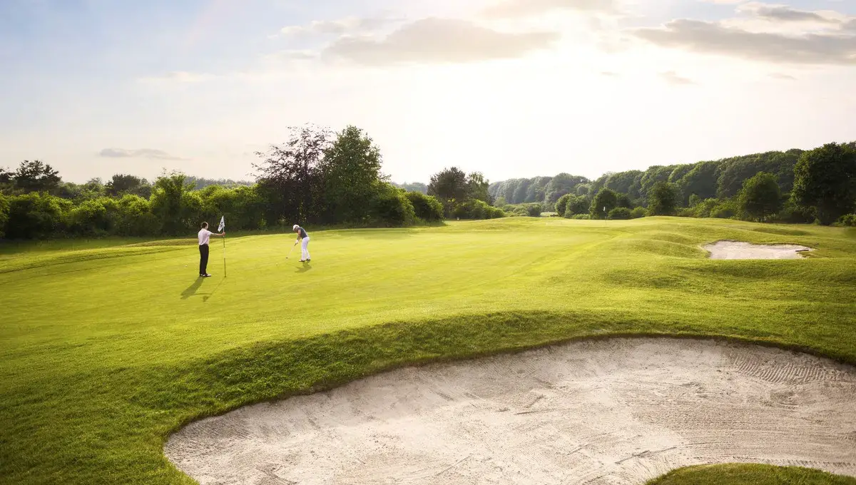 Discover the surroundings of Hotel Nijmegen - Lent.
